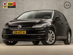 Zwart Gebruikt 2017 VW Golf VII Highline Hatchback | € 18.245 (Goede deal)