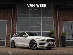 Wit Gebruikt 2022 Volvo V60 Momentum Stationwagen | € 23.450 (Goede deal)