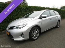Grijs Gebruikt 2014 Toyota Auris Touring Sports Executive Stationwagen | € 14.950 (Eerlijke prijs)