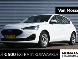 Wit Gebruikt 2022 Ford Focus Hatchback | € 15.645 (Goede deal)