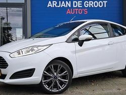 Wit Gebruikt 2015 Ford Fiesta Hatchback | € 6.750 (Iets duurder)