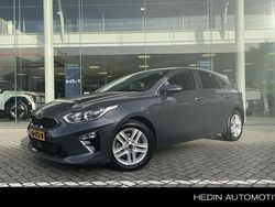 Grijs Gebruikt 2019 Kia Ceed Hatchback | € 14.950 (Eerlijke prijs)