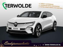 Wit Nieuw 2025 Renault Megane E-Tech Techno SUV | € 36.640 (Super prijs)