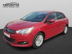 Rood Gebruikt 2014 Citroën C4 Attraction SUV | € 10.450 (Eerlijke prijs)