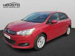 Rood Gebruikt 2014 Citroën C4 Attraction SUV | € 10.450 (Iets duurder)