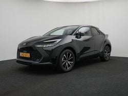 Zwart metallic Nieuw 2025 Toyota C-HR SUV | € 38.940 (Eerlijke prijs)