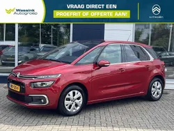 Rood, metallic lak Gebruikt 2017 Citroën C4 Picasso Intensive MPV | € 12.660 (Eerlijke prijs)