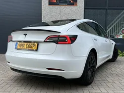 Wit Gebruikt 2019 Tesla Model 3 Standard Range Sedan | € 17.999 (Eerlijke prijs)