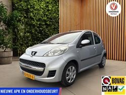 Grijs Gebruikt 2010 Peugeot 107 Hatchback | € 1.950 (Goede deal)