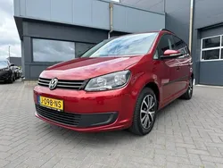 Rood Gebruikt 2012 VW Touran Comfortline MPV | € 8.950 (Eerlijke prijs)