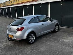 Grijs Gebruikt 2010 Seat Ibiza MPV | € 2.250 (Super prijs)