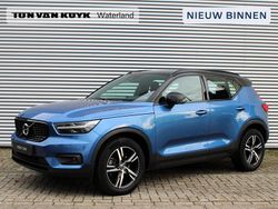 Blauw (metallic) Gebruikt 2018 Volvo XC40 R-Design SUV | € 31.950 (Eerlijke prijs)