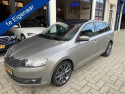Geel Gebruikt 2015 Skoda Rapid Hatchback | € 10.450 (Eerlijke prijs)