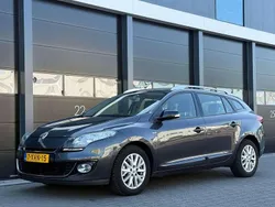 Grijs Gebruikt 2013 Renault Mégane GrandTour Bose Edition Stationwagen | € 3.750 (Eerlijke prijs)