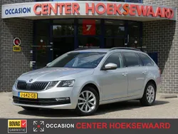Grijs Gebruikt 2020 Skoda Octavia Business Line Stationwagen | € 12.899 (Goede deal)