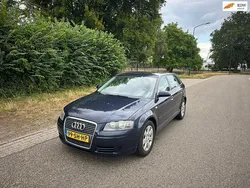 Blauw Gebruikt 2006 Audi A3 Sportback Attraction Hatchback | € 995 (Eerlijke prijs)