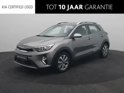 Grijs Gebruikt 2024 Kia Stonic SUV | € 25.440 (Iets duurder)