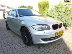 Grijs Gebruikt 2010 BMW 118 Executive Hatchback | € 4.995 (Eerlijke prijs)
