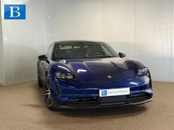 Blauw Gebruikt 2022 Porsche Taycan Sport Sedan | € 56.900 (Super prijs)