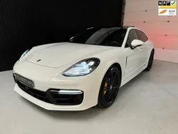Wit Gebruikt 2018 Porsche Panamera Turbo Sport Turismo Sedan | € 88.950