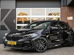 Zwart Gebruikt 2019 BMW M135 Executive Hatchback | € 36.900 (Eerlijke prijs)