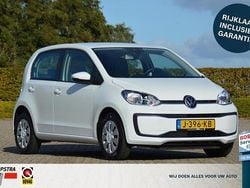 Wit Gebruikt 2020 VW up! move up! Hatchback | € 11.990 (Eerlijke prijs)