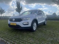 Wit Gebruikt 2018 VW T-Roc SUV | € 15.950 (Eerlijke prijs)