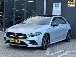 Grijs Gebruikt 2020 Mercedes A250 Business Hatchback | € 24.999 (Eerlijke prijs)