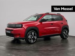 Rood Nieuw 2025 Fiat Grande Panda La Prima SUV | € 29.390 (Iets duurder)