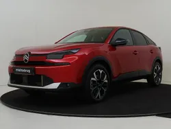Rood, metallic lak Gebruikt 2025 Citroën C4 SUV | € 28.925 (Duur)