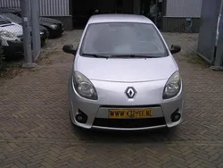 Grijs Gebruikt 2008 Renault Twingo Dynamique Hatchback | € 2.950 (Eerlijke prijs)