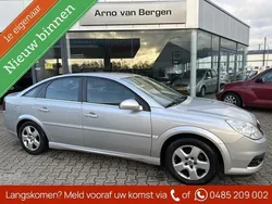 Grijs Gebruikt 2006 Opel Vectra GTS Business Hatchback | € 3.499 (Eerlijke prijs)