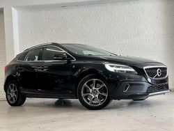 Zwart Gebruikt 2017 Volvo V40 CC Stationwagen | € 12.900