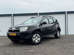 Zwart Gebruikt 2010 Dacia Duster Lauréate SUV | € 4.750 (Eerlijke prijs)