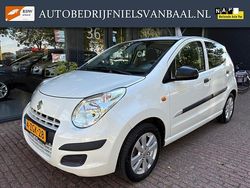 Wit Gebruikt 2015 Suzuki Alto Hatchback | € 6.999 (Eerlijke prijs)