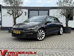 Bruin Gebruikt 2009 VW Scirocco Coupé | € 8.885 (Eerlijke prijs)