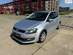 Grijs Gebruikt 2013 VW Polo Highline Hatchback | € 6.999 (Goede deal)
