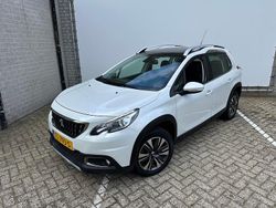 Wit Gebruikt 2018 Peugeot 2008 Allure SUV | € 14.900 (Eerlijke prijs)