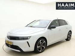 Zwart Gebruikt 2022 Opel Astra GS Line Hatchback | € 23.950 (Eerlijke prijs)