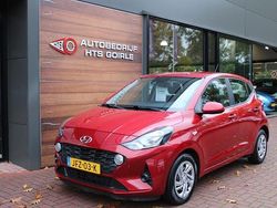 Rood Gebruikt 2021 Hyundai i10 Comfort Hatchback | € 12.850 (Eerlijke prijs)