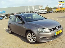 Grijs Gebruikt 2015 VW Golf VII Comfortline Hatchback | € 6.950 (Eerlijke prijs)