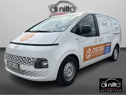 Wit Gebruikt 2024 Hyundai Staria Van | € 31.999