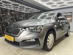 Grijs Gebruikt 2022 Skoda Scala Ambition Hatchback | € 17.750 (Goede deal)