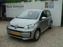 Grijs Gebruikt 2017 VW up! Move Hatchback | € 7.980 (Eerlijke prijs)