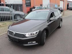 Bruin Gebruikt 2015 VW Passat Edition Stationwagen | € 10.950 (Goede deal)
