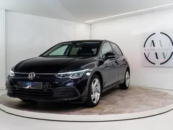 Zwart Gebruikt 2021 VW Golf VIII Business Hatchback | € 24.980 (Iets duurder)