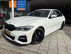 Wit Gebruikt 2019 BMW 330 M Sport Sedan | € 28.995 (Iets duurder)