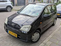 Zwart Gebruikt 2004 Daihatsu Cuore Hatchback | € 1.950 (Eerlijke prijs)
