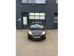 Zwart (metallic) Gebruikt 2010 Ford Ka Titanium Hatchback | € 1.700 (Eerlijke prijs)