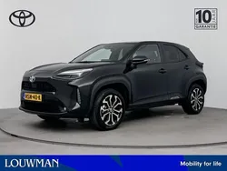 Zwart Gebruikt 2021 Toyota Yaris Cross Edition SUV | € 24.395 (Eerlijke prijs)